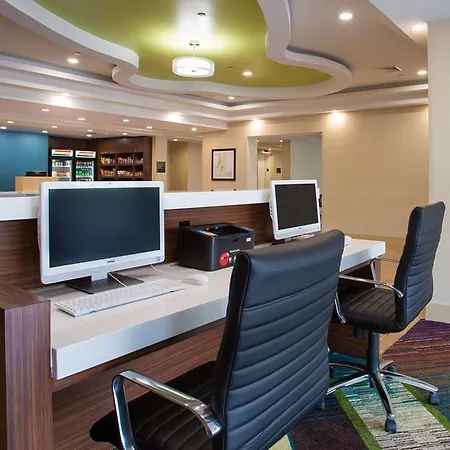 Best Western Plus North Shore Hotel 