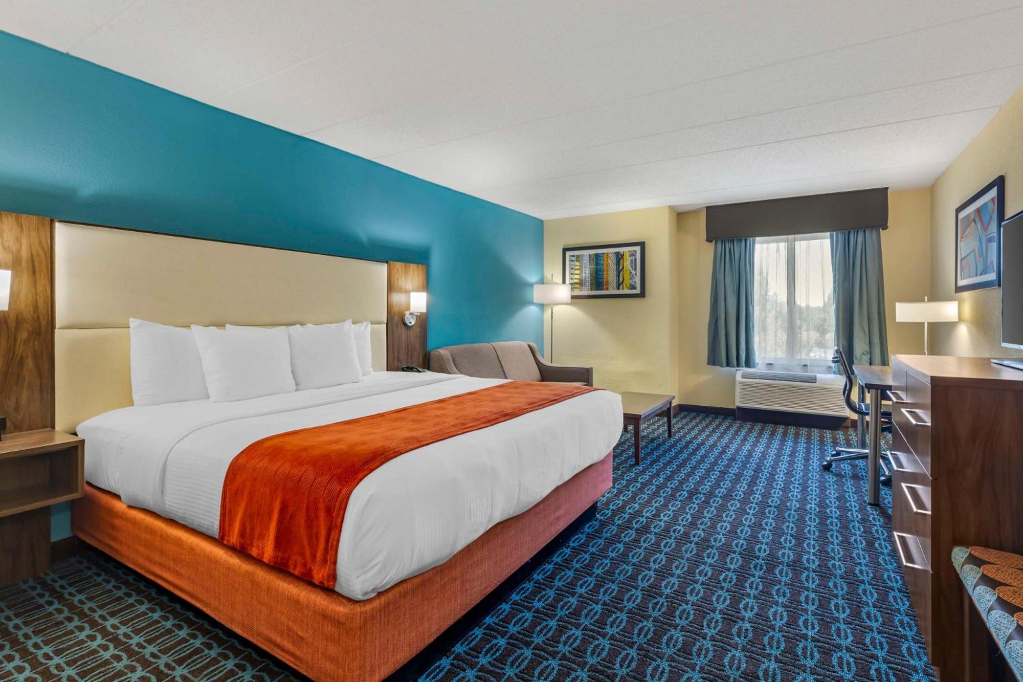 Western North Shore 3*