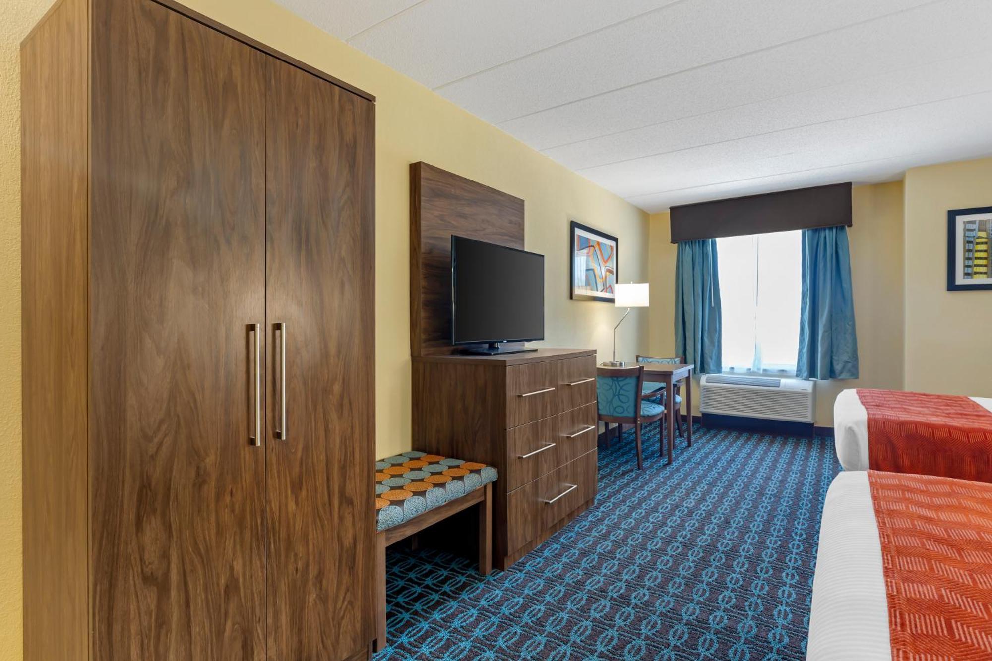 Western North Shore Hotel Danvers